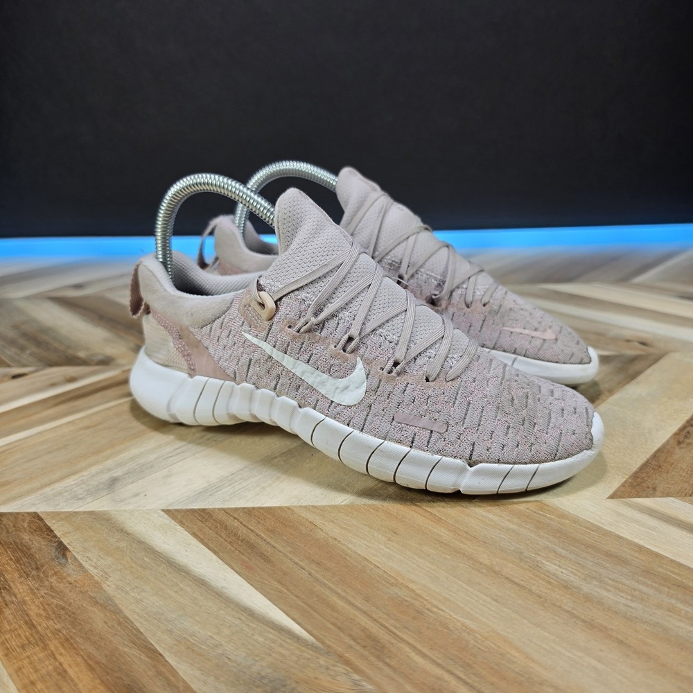 Nike Free Run 5.0 Women's 6.5 Platinum Violet Pink Shoes CZ1891-004 2021